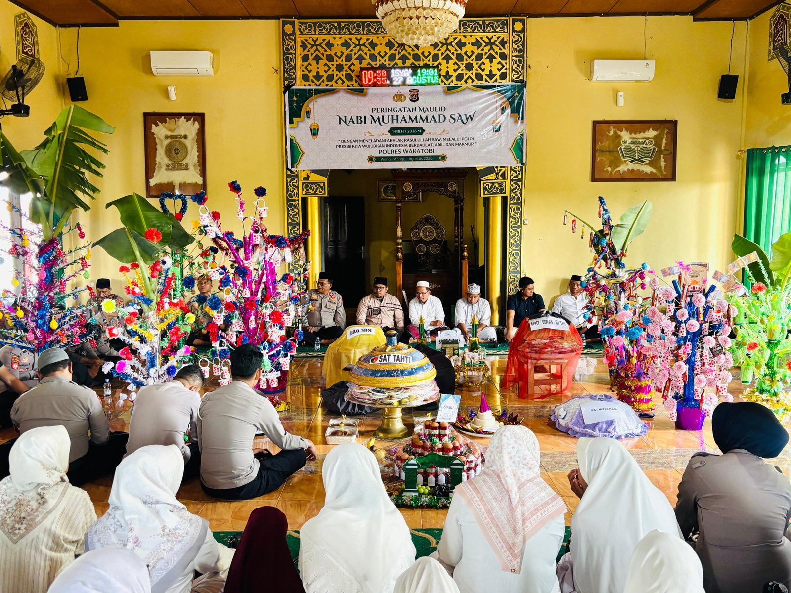 Maulid Nabi Muhammad SAW di Masjid Ar-Raudah Polres Wakatobi, Wakapolres Ajak Personel Teladani Akhlak Rasulullah