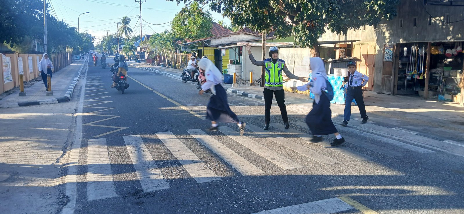 Satlantas Polres Wakatobi Intensifkan Pengaturan Pagi, Wujudkan Kamseltibcarlantas dan Tekan Fatalitas Kecelakaan
