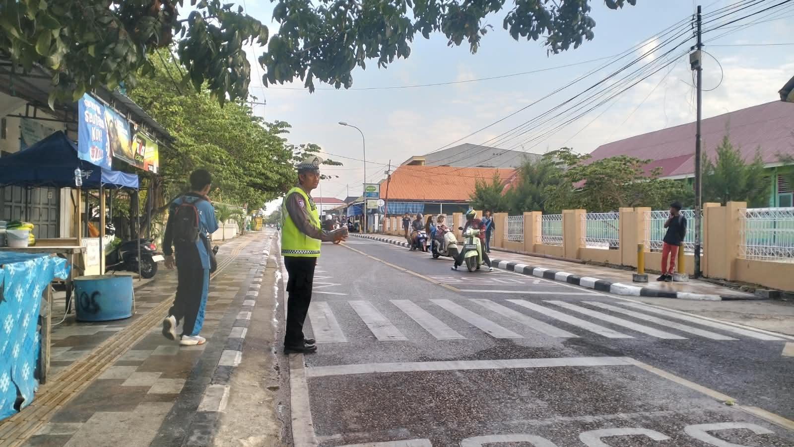 Satlantas Polres Wakatobi Intensifkan Pengaturan Pagi di Titik Rawan, Tekan Risiko Kecelakaan Lalu Lintas