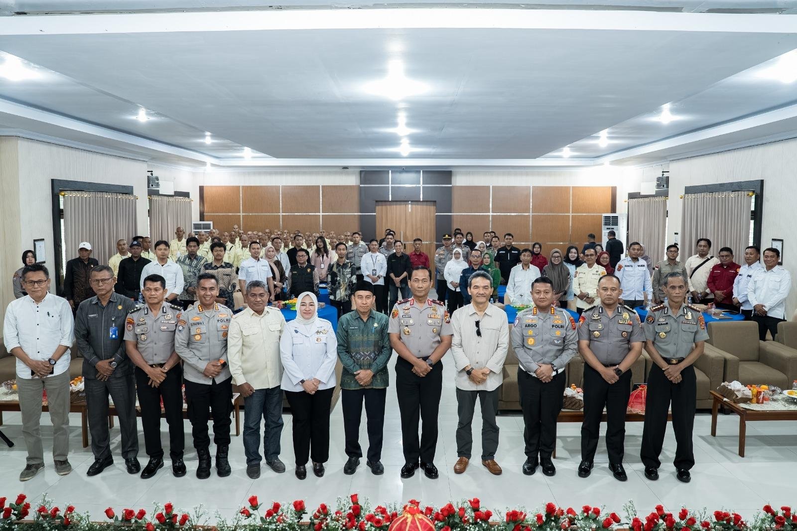Polda Sultra Gelar Program Poliran, Bantu Hubungkan Pencari Kerja dengan Perusahaan
