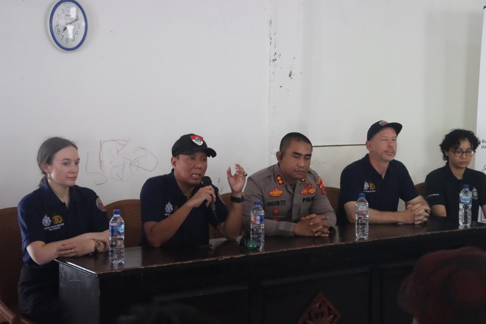Divhubinter Polri dan Australian Federal Police Gelar Program Community Awareness di Wakatobi