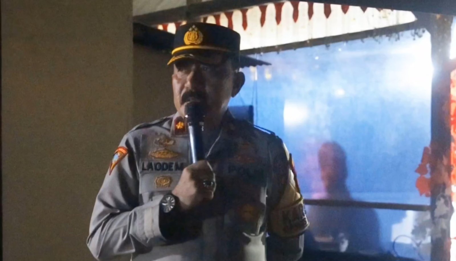 Polres Wakatobi Gelar Apel Pengamanan Takbir Keliling, Libatkan 122 Personel