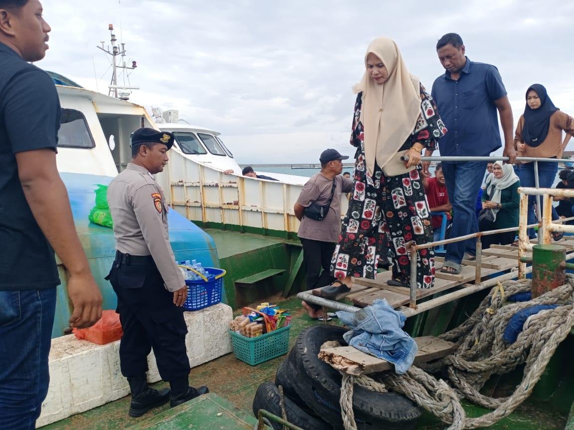 Pengamanan Keberangkatan KM Pacific Jet Star, Polres Wakatobi Pastikan Arus Mudik Aman dan Lancar